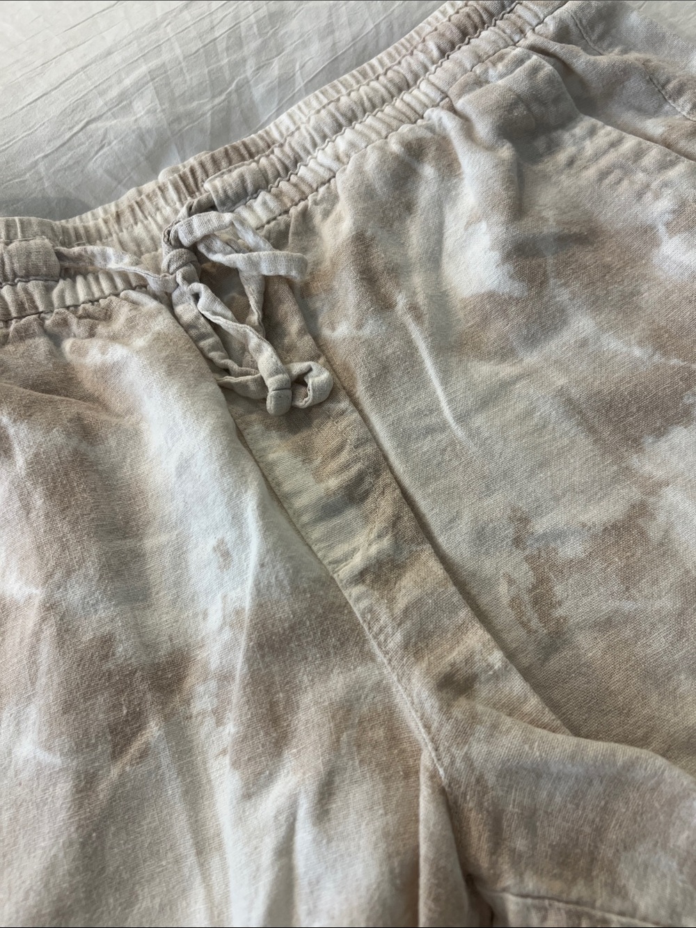 Old Navy Women’s shorts - Picture 3 of 7